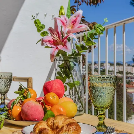 Shiny With Pool & Carihuela At 500m