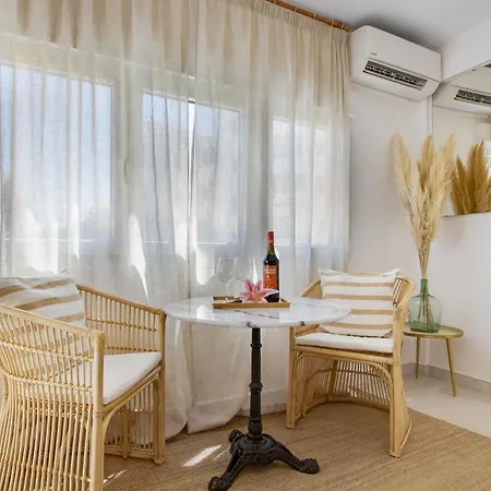 Shiny Studio Carihuela Beach At 500M No Swimming Pool *