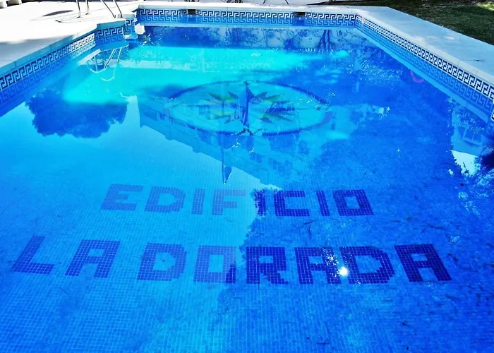 Shiny With Pool & Carihuela At 500m Torremolinos