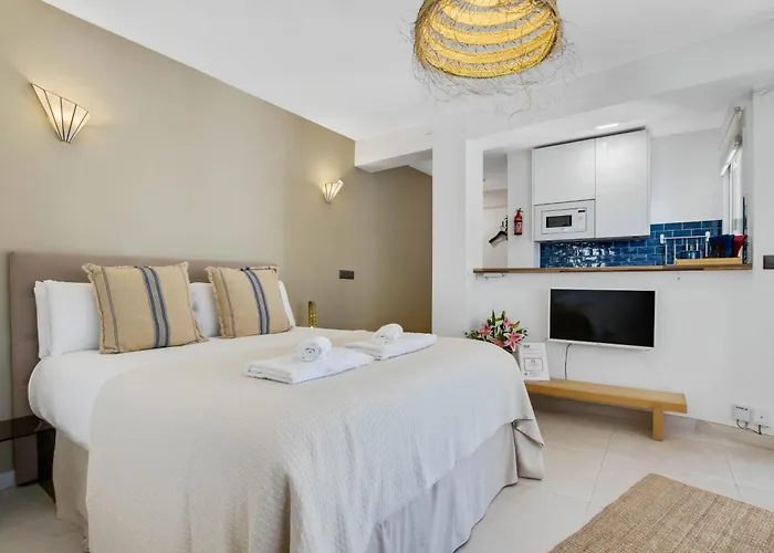 Shiny With Pool & Carihuela At 500m Apartment *